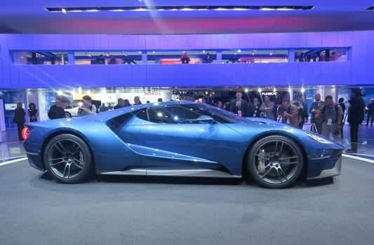 Side-Ford-GT-2016