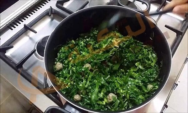 السبانخ السورية