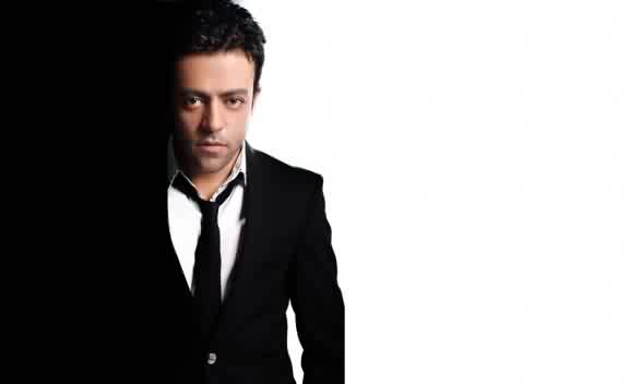 تامر عاشور