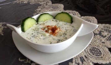 سلطة الزبادي