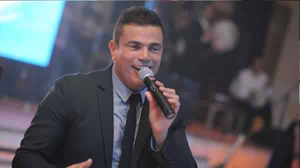 عمرو دياب من احدى حفلاتة