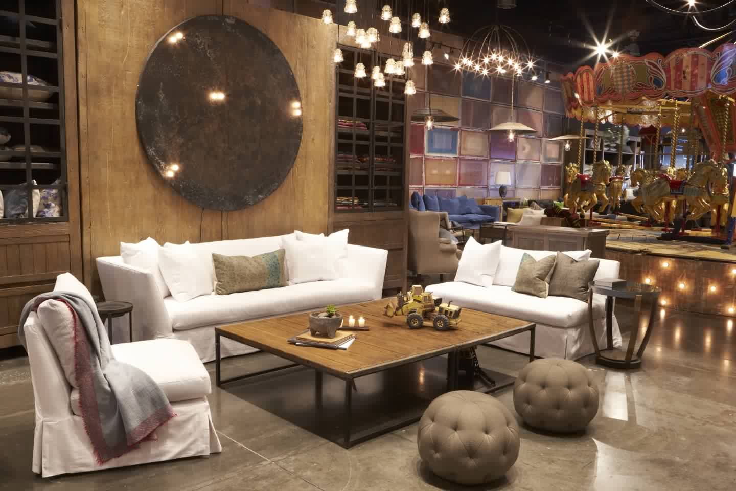 ديكور لمحلات لعرض الموبليات