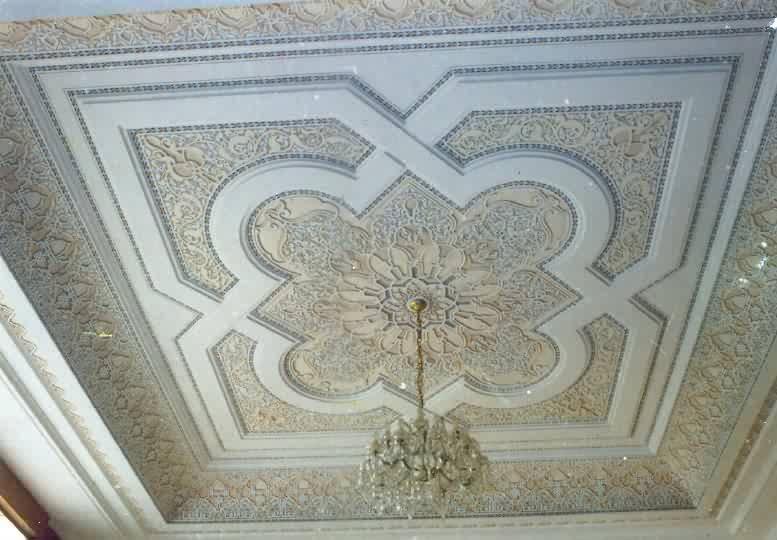 ديكور برسم بارز