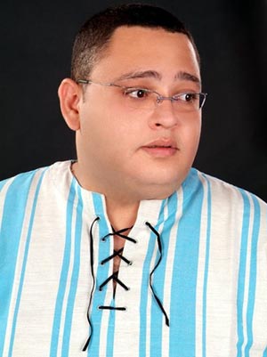 اجدد الصور للممثل احمد رزق