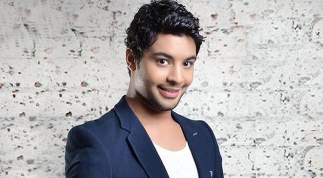 الفنان المصرى احمد جمال
