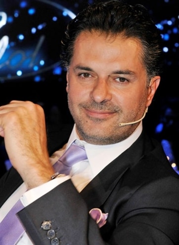 النجم راغب علامة فى احدى البرامج