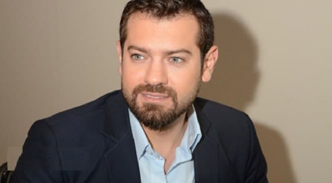 صور عمرو يوسف