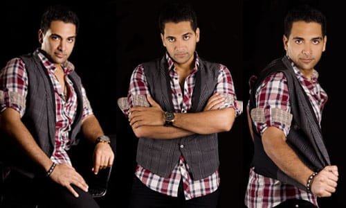 صور للفنان اكمل