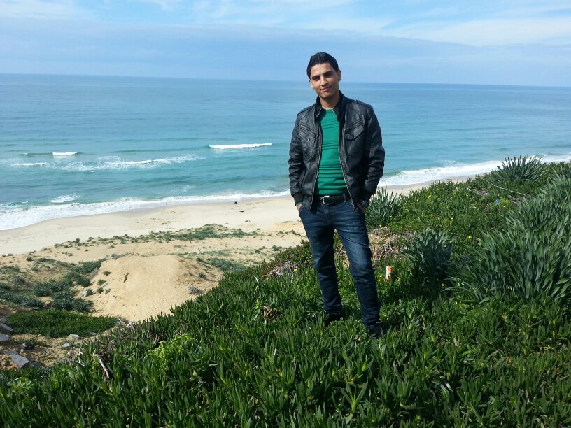 صور للنجم محمد عساف