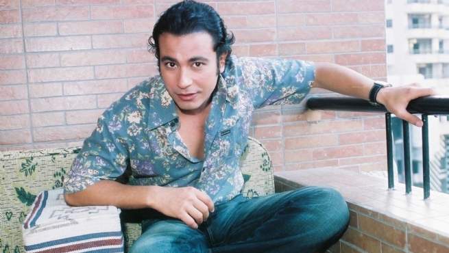 صور وخلفيات النجم محمد نجاتى