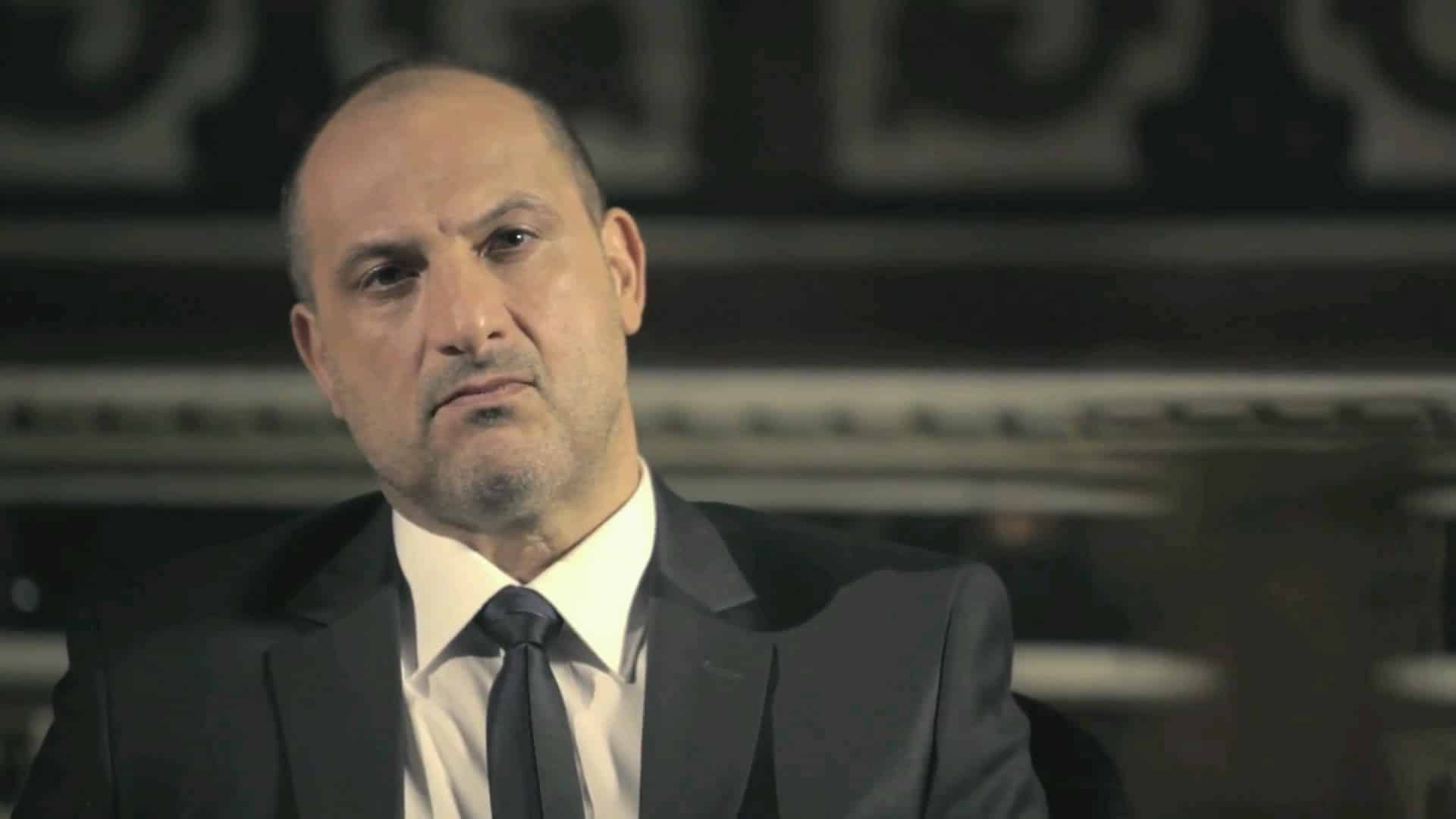 صور وخلفيات للممثل خالد الصاوى