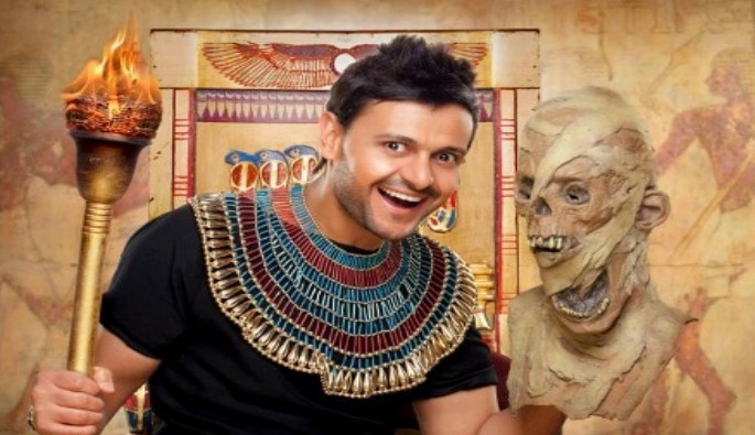 صورة للفنان را مز جلال فى برنامج توت عنخ امون