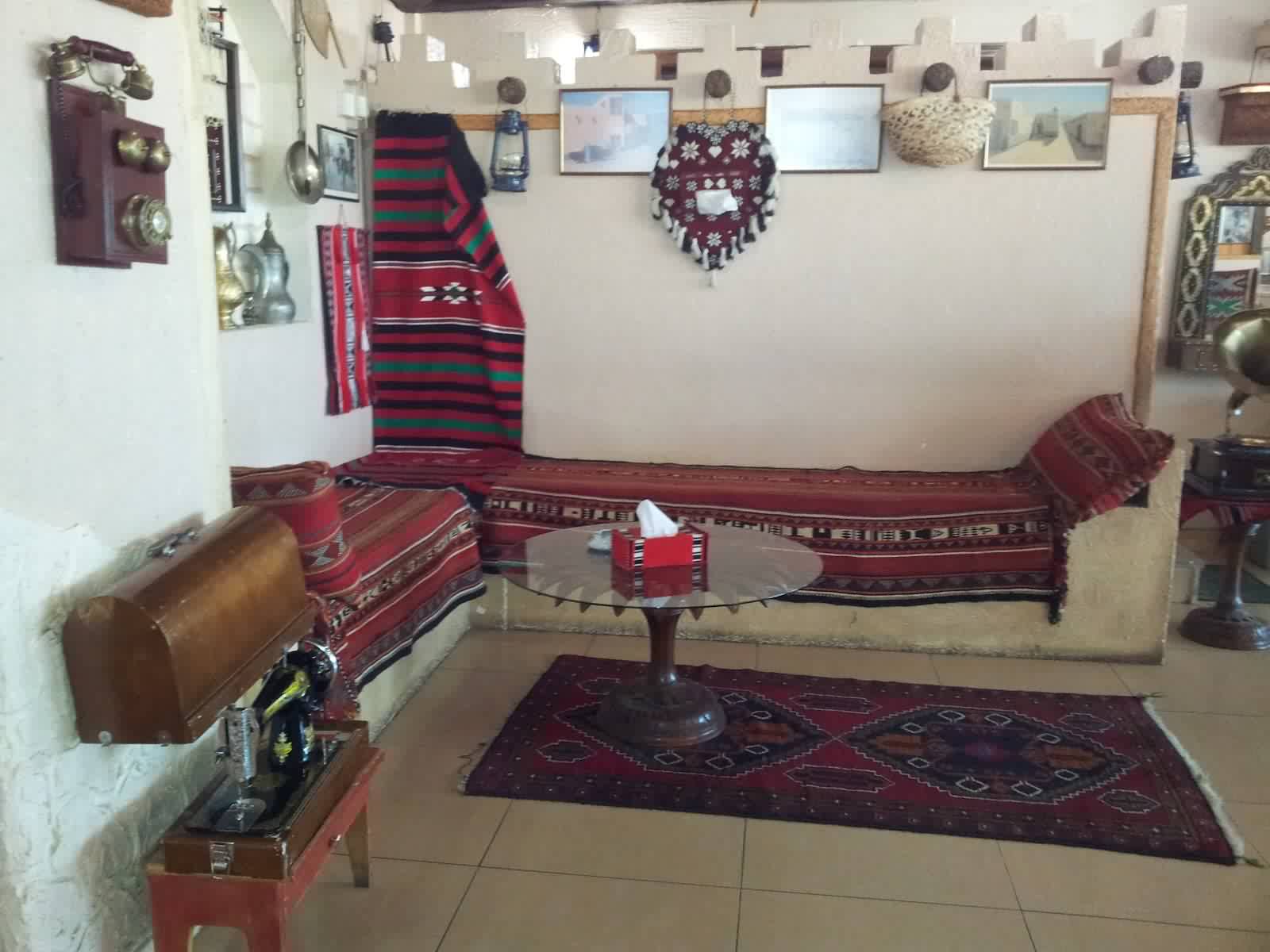 ديكور بسيط