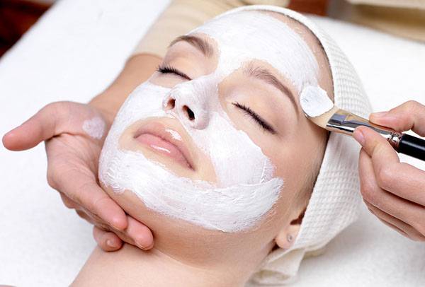 طرق تنقية البشرة من السموم