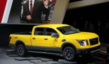 سيارة نيسان تيتان البيك اب Nissan Titan 2016