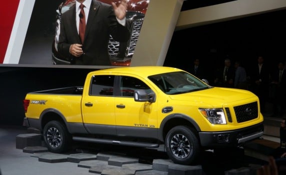 سيارة نيسان تيتان البيك اب Nissan Titan 2016