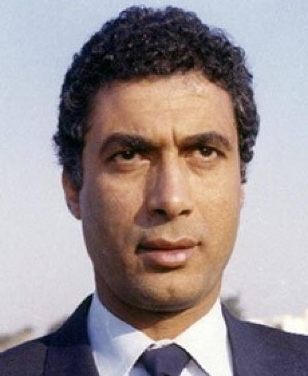 احمد زكي