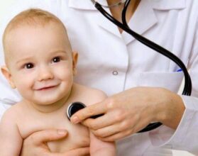 علاج الانتفاخ عند الأطفال