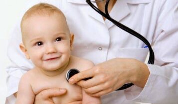 علاج الانتفاخ عند الأطفال