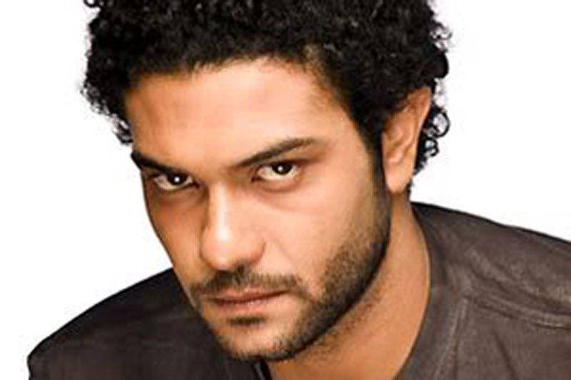 الفنان المصري اسر ياسين