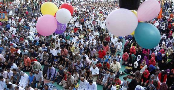 كيفية أداء صلاة عيد الفطر المبارك