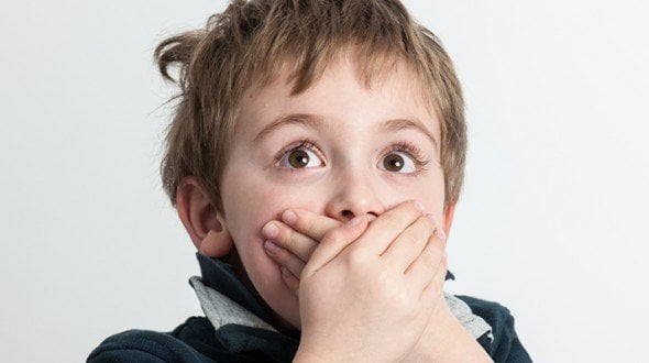 كيفية التعامل مع الكذب عند الأطفال