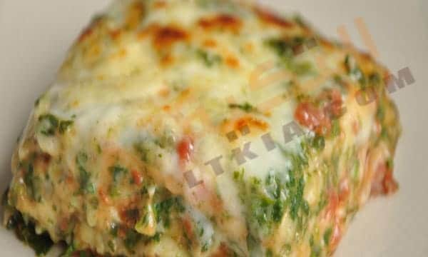 سبانخ باللحم والجبنة البيضاء