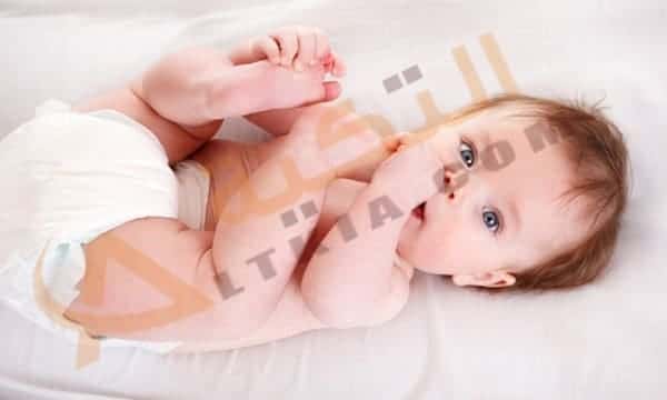 أنواع البراز عند الرضع