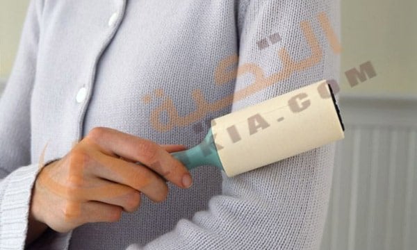 كيفية إزالة الوبر من الملابس