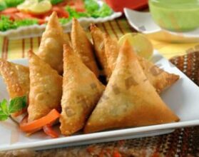 سمبوسك السبانخ بالجبن