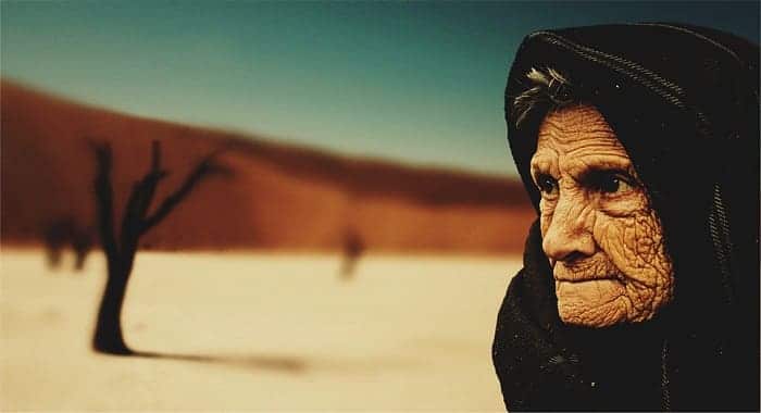 تفسير حلم المرأة العجوز