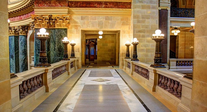 تفسير حلم الفندق
