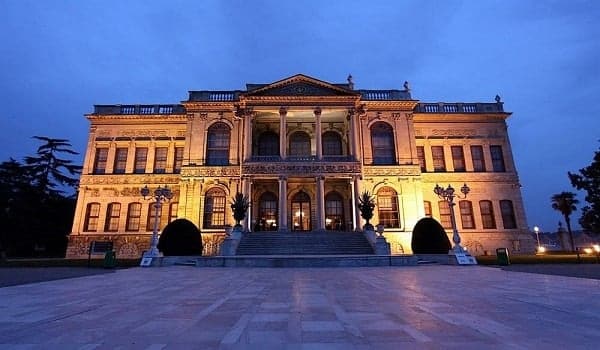 قصر دولما باهشة