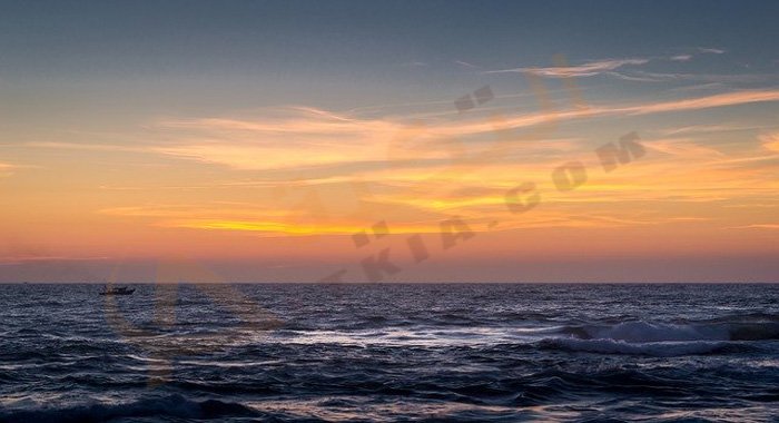 شاطئ المنتزه من أرقى شواطئ الإسكندرية