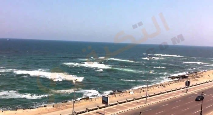 شاطئ كليوباترا من أفضل شواطئ الإسكندرية