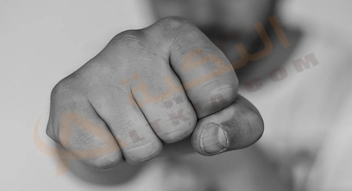 تفسير حلم ضرب الميت للحي