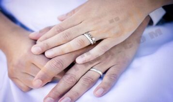 تفسير حلم لمس الرجل للمرأة