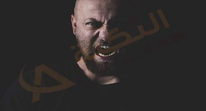 تفسير حلم غضب الميت من الحي