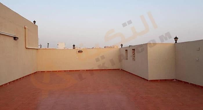 تفسير حلم رؤية الصعود إلى سطح المنزل في المنام