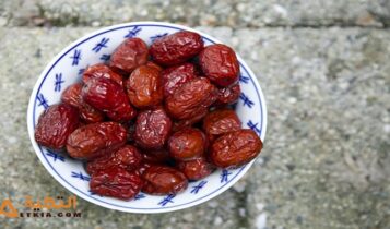 تفسير حلم رؤية أكل التمر في المنام