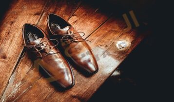 تفسير حلم رؤية شراء حذاء بني في المنام