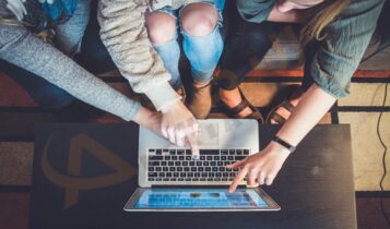 الفرق بين الإعلان التقليدي والإلكتروني