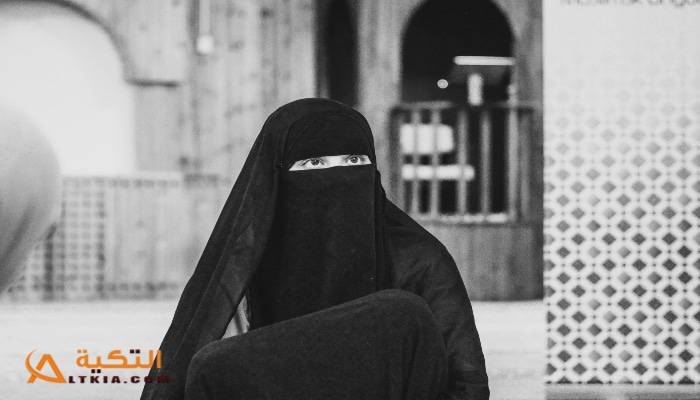 هل النقاب فرض أم مستحب